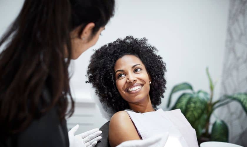 cosmetic dentist doing treatment